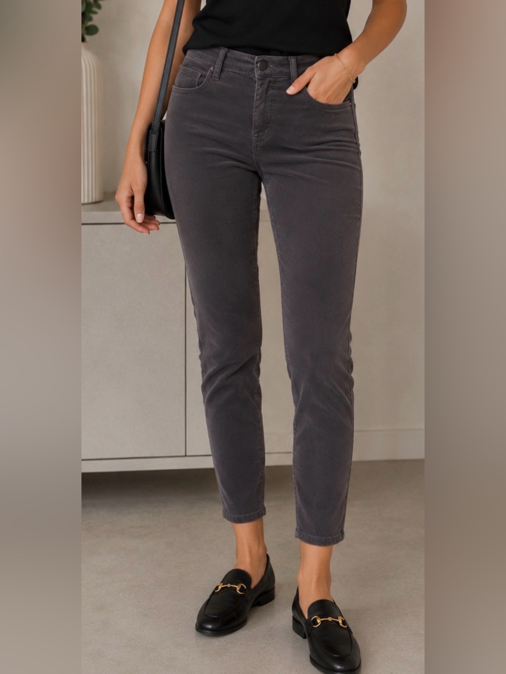 ❤️ Blank NYC mid rise skinny stretch ankle pants